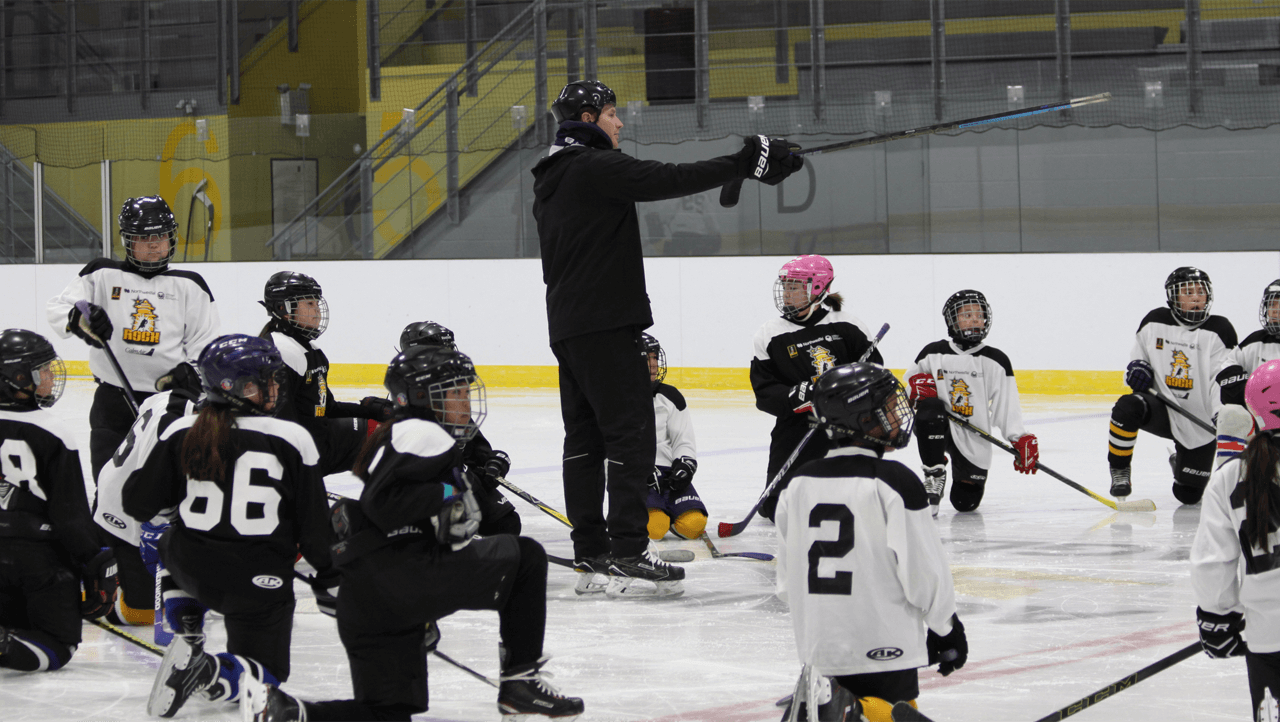 Rankin hockey team photo on ice